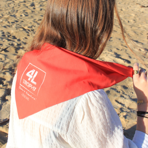 Foulard rouge 4L Trophy